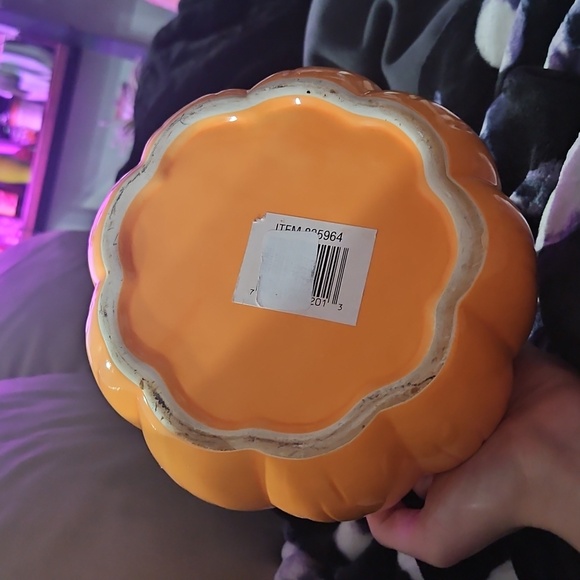 Ceramic Pumpkin Container - Picture 5 of 7